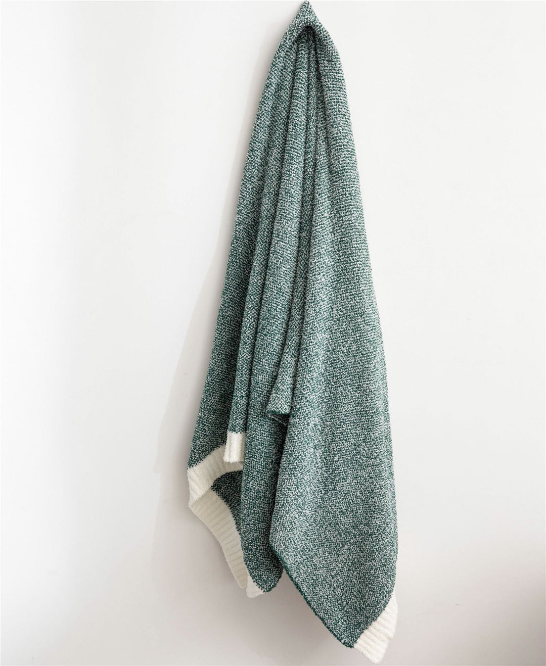 Home Soft Knit Blanket - Madee's Boutique Home Decor Madee's Boutique aesthetic blanket aesthetic giftanniversary gift ideasBrown130x160cm